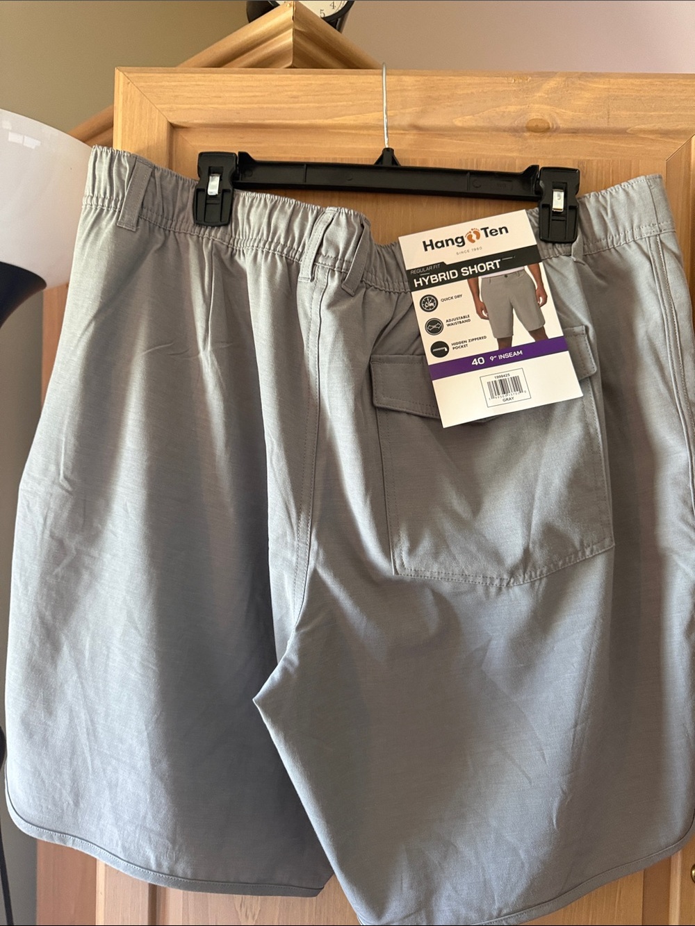 Hang Ten Men's (Gray ) Lightweight Hybrid
Short 40 NWT